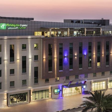 Holiday Inn Express Dubai Safa Park, An Ihg Hotel Exterior foto