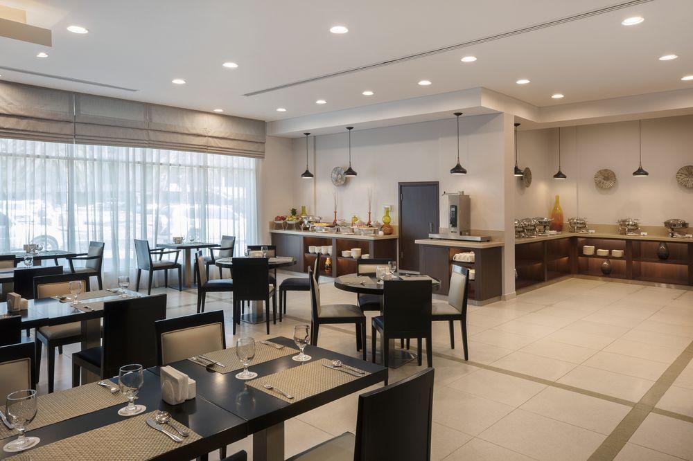 Holiday Inn Express Dubai Safa Park, An Ihg Hotel Exterior foto